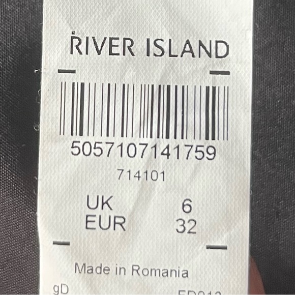 River Island classy chic jacket. Perfect for any occasion! Excellent condition. - Picture 4 of 6